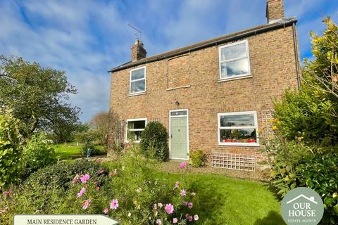 undefined, Hull Road, Great Hatfield, Hull