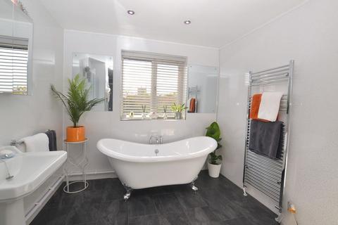 undefined, Highfield Close, Foston, Grantham