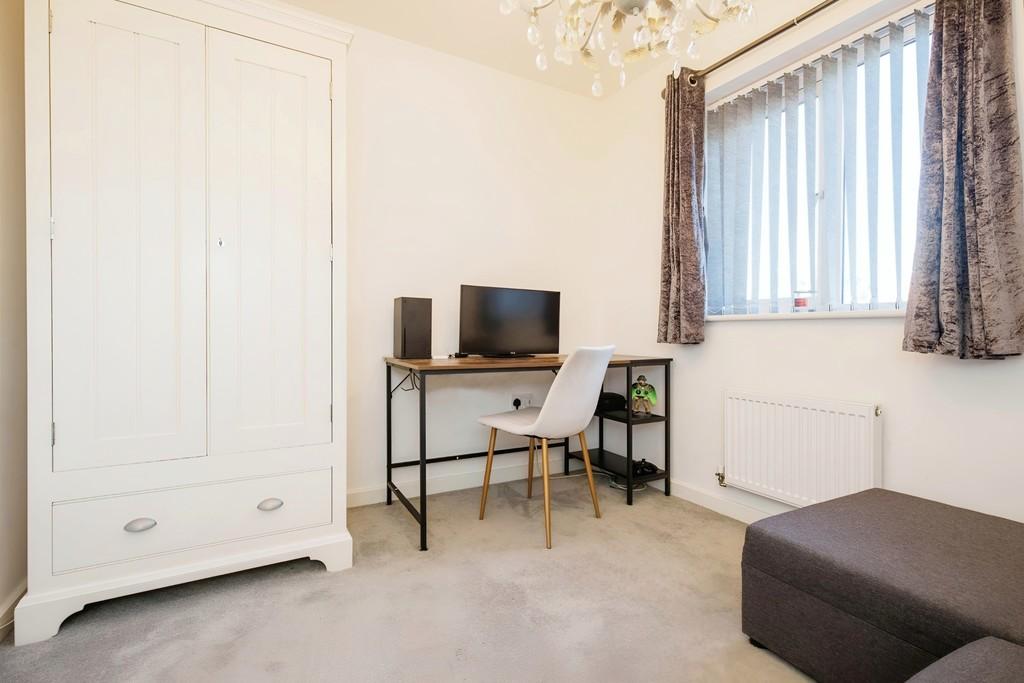 10d18788-Photoshop 20bedroom 20two