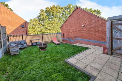 5 Canberra Close, Castle Donington, Derby, DE74 2AF
