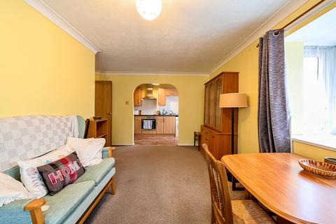 undefined, Chatsworth Place, Mitcham CR4