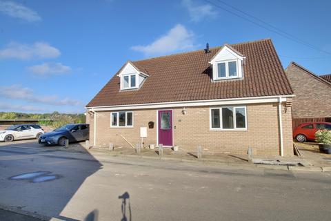 5 bedroom detached house to rent, Cowslip Close, Doddington