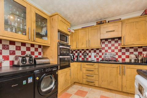 3 bedroom semi-detached house for sale, Mountfield Road, Irthlingborough NN9