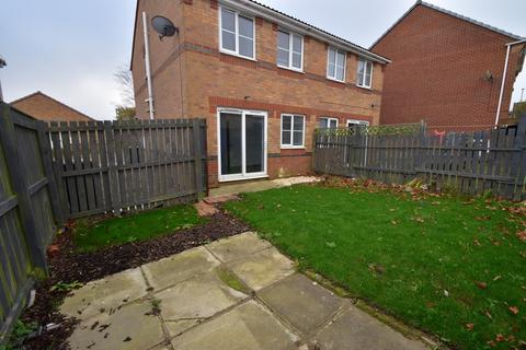 3 bedroom semi-detached house to rent, Balmoral Drive, Catchgate, Stanley