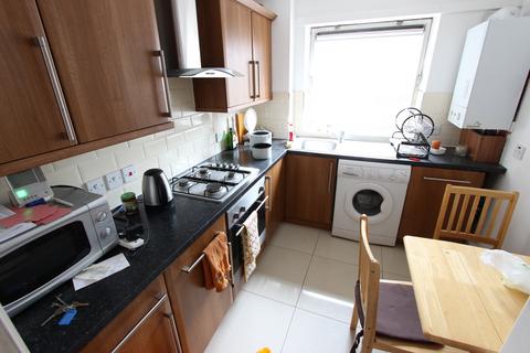 1 bedroom flat to rent, Gresse Street, London W1T