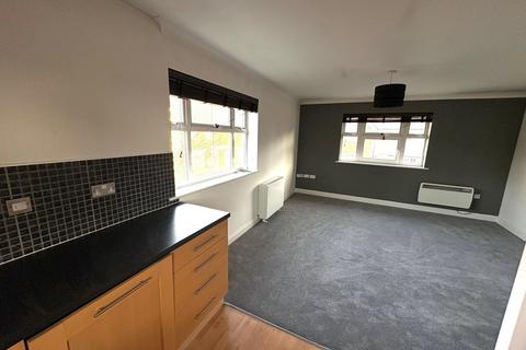 2 bedroom apartment to rent, Bellfield Close, Witham