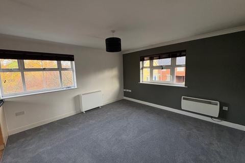 2 bedroom apartment to rent, Bellfield Close, Witham