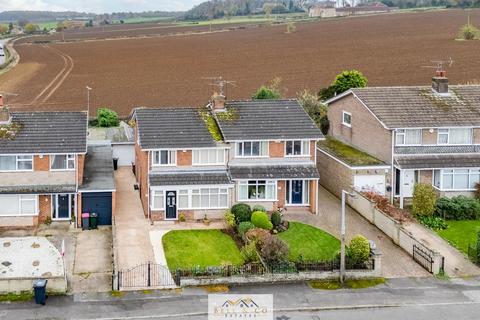 3 bedroom semi-detached house for sale, Grange Avenue, Worksop S81