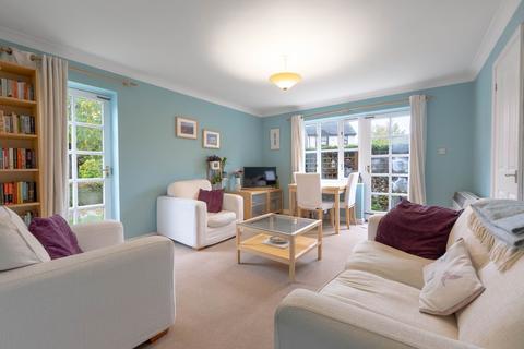 2 bedroom ground floor flat for sale, Woodhead Drive, Laburnum House The Beeches Woodhead Drive, CB4