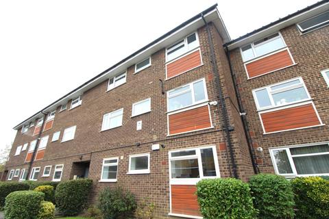 2 bedroom ground floor flat to rent, Narboro Court, Manor Road, Romford, Essex, RM1