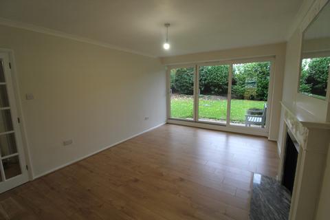 2 bedroom ground floor flat to rent, Narboro Court, Manor Road, Romford, Essex, RM1