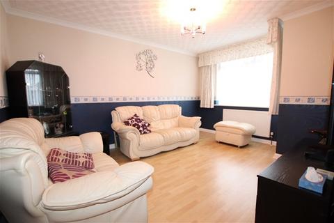 3 bedroom semi-detached house for sale, Melbourne Road, Clacton on Sea