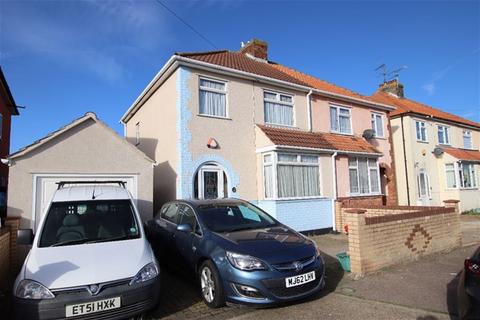 3 bedroom semi-detached house for sale, Melbourne Road, Clacton on Sea