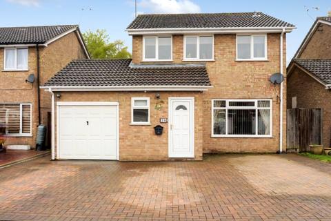 3 bedroom detached house for sale, Roman Way, Brackley