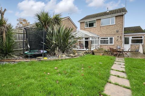 3 bedroom detached house for sale, Roman Way, Brackley