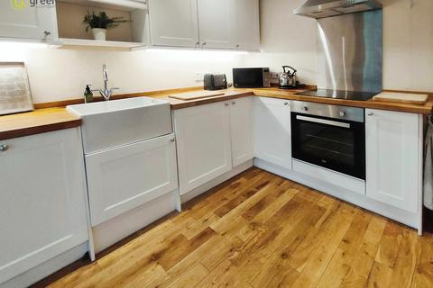 57 Chadshunt Close, Birmingham, B36 9UB