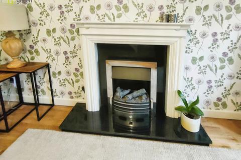 57 Chadshunt Close, Birmingham, B36 9UB