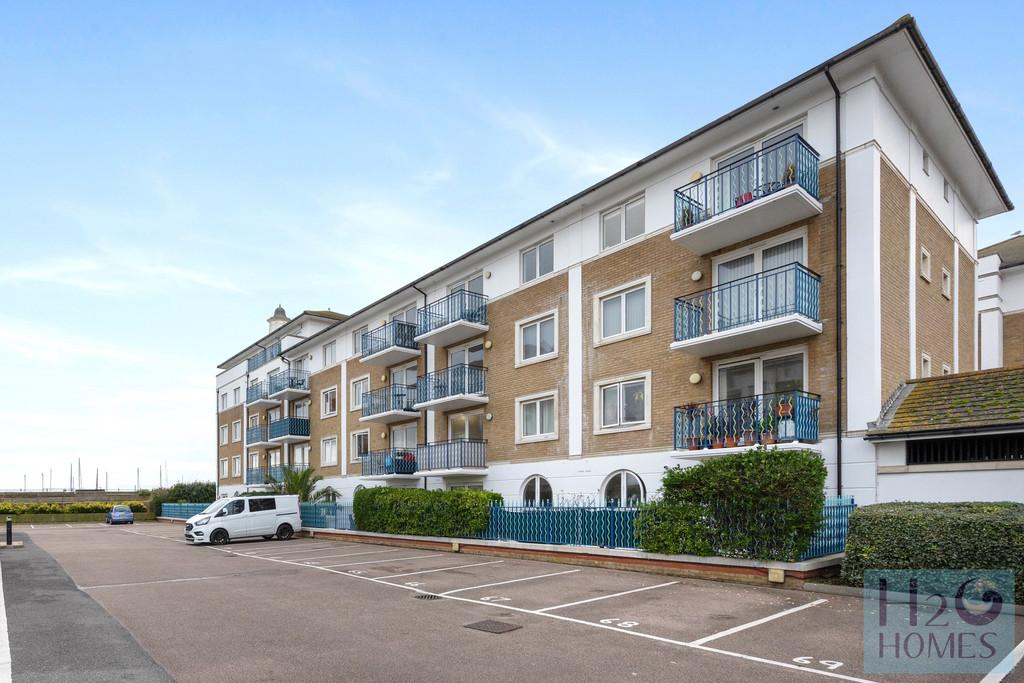Britannia Court 5-018