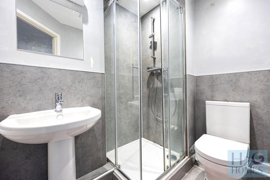 Britannia Court 5-009