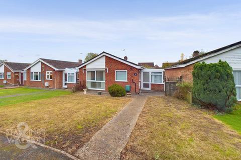 3 bedroom detached bungalow for sale, Waterloo Avenue, Roydon, Diss