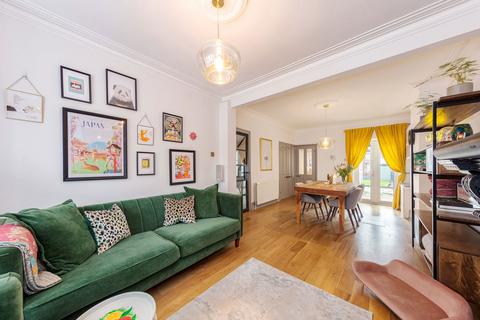 2 bedroom terraced house for sale, Flaxton Road, London SE18