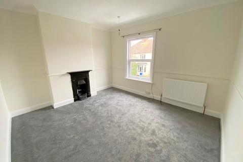 2 bedroom terraced house to rent, Arnold Avenue, Long Eaton NG10