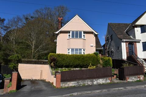 3 bedroom detached house for sale, Farm Road, Weston-super-Mare BS22