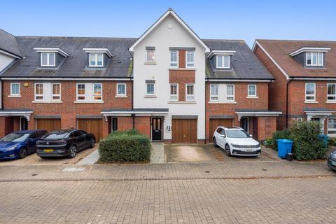 4 bedroom townhouse for sale, Maidenhead,  Berkshire,  SL6