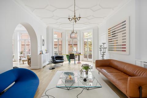 4 bedroom flat for sale, Cadogan Square, Knightsbridge