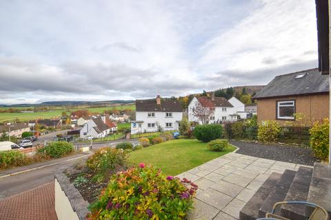 4 Moness Place, Aberfeldy, PH15 2DW