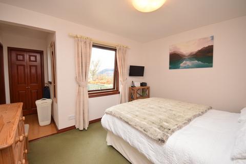 4 Moness Place, Aberfeldy, PH15 2DW
