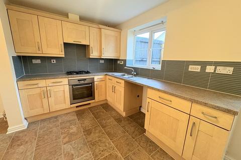 3 bedroom semi-detached house for sale, Heol Islwyn, Fforestfach, Swansea