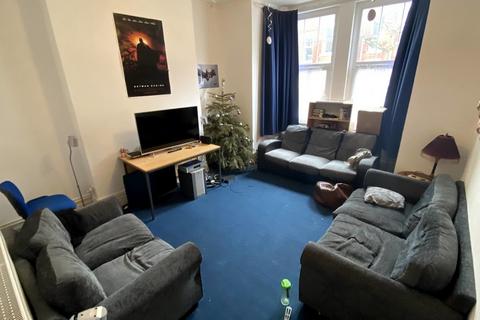 6 bedroom house share to rent, Bernard Street, Uplands