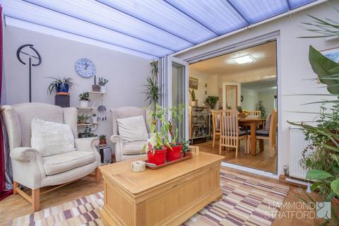 6 Cygnet Close, Attleborough, NR17 2RP
