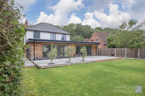 5 bedroom detached house for sale, The Street, Bracon Ash