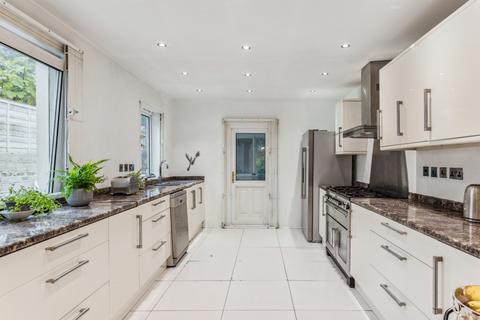 5 bedroom terraced house for sale, Birkbeck Grove, London