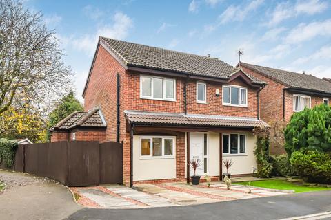 4 bedroom detached house for sale, Canterbury Close, Beverley HU17