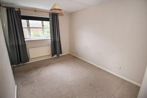 2 bedroom terraced house for sale, Cheltenham Gardens, Grange Park, Hedge End, SO30