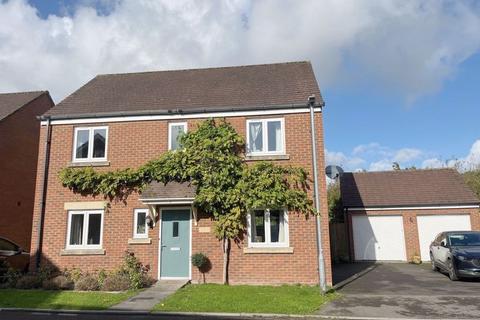 4 bedroom detached house for sale, Southdown Way, Warminster