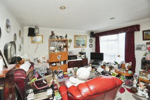 3 bedroom terraced house for sale, Towncroft, Chelmsford, CM1