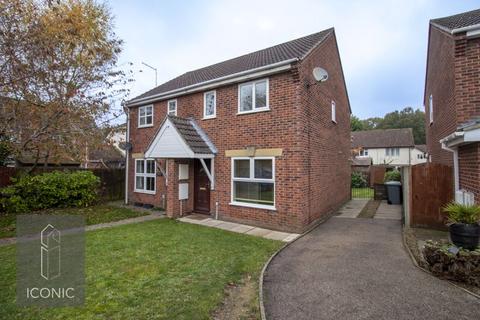 3 bedroom semi-detached house for sale, Buckthorn Close, Taverham, Norwich