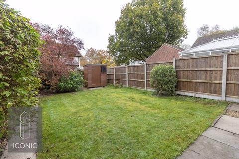 3 bedroom semi-detached house for sale, Buckthorn Close, Taverham, Norwich