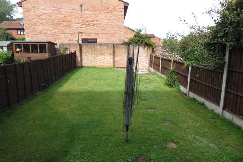 2 bedroom terraced house to rent, QUANTOCK CLOSE, HEREFORD HR4