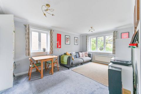 2 bedroom flat for sale, Old School Place, Croydon, CR0