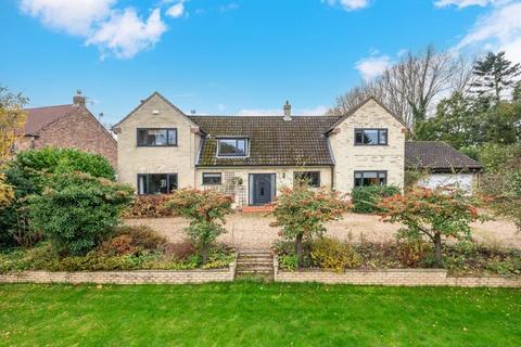 4 bedroom detached house for sale, The Rise, Plough Hill, Potterhanworth