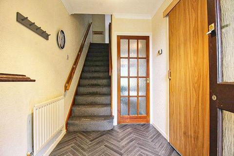 2 bedroom end of terrace house for sale, Warren Drive, SEDGLEY, DY3 3RQ