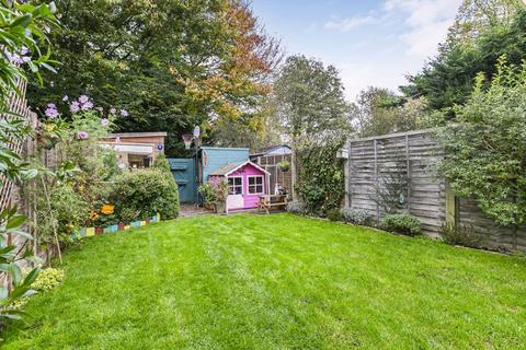 3 bedroom terraced house for sale, Cannon Mews, Fetcham