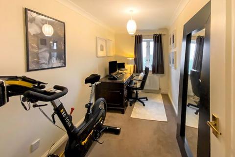 29 Bunce Drive, Caterham, CR3 5FG