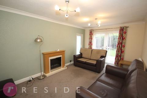 4 bedroom detached house to rent, Brookfield Drive, Littleborough OL15