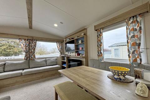 3 bedroom detached bungalow for sale, Doniford Bay, Watchet